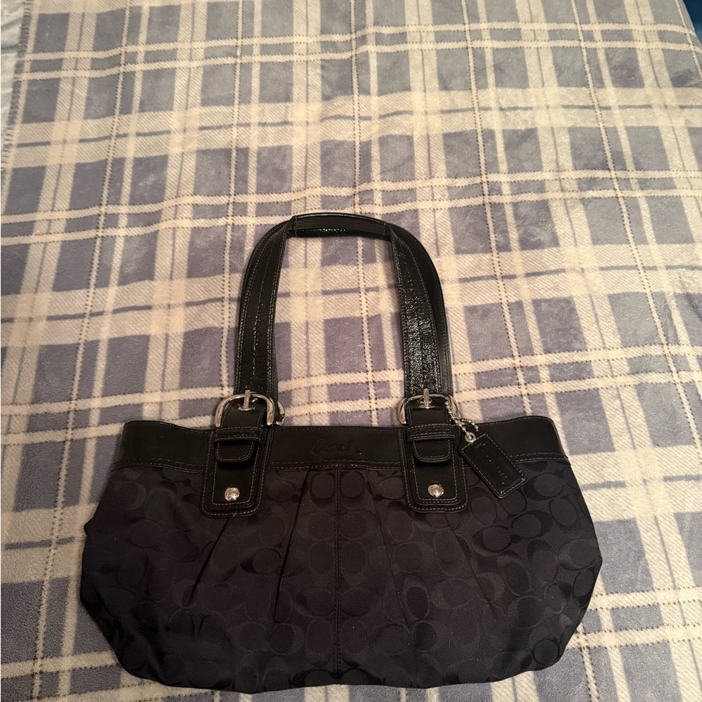 Coach Elegant Black Signature Logo Handbag